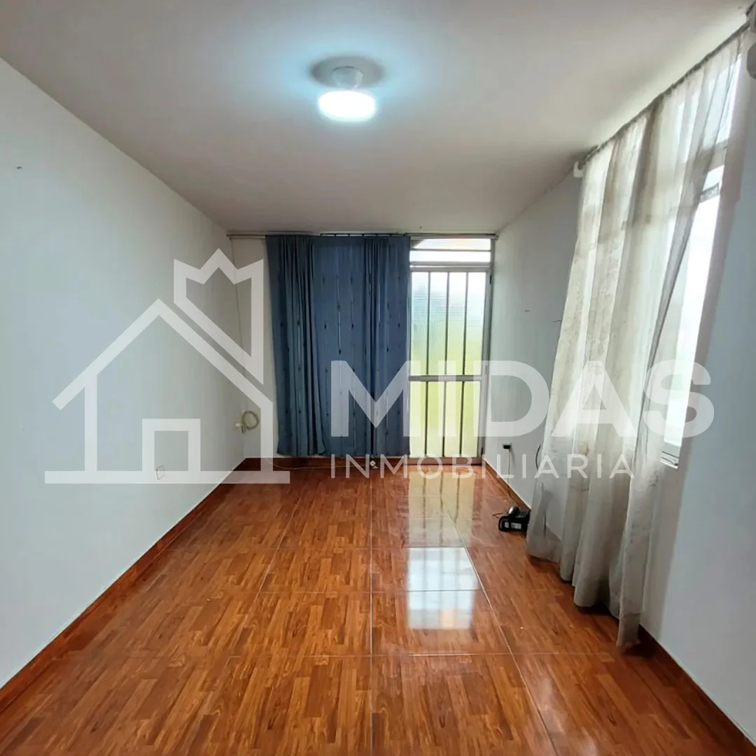 Imagen 8 laperla (logo)